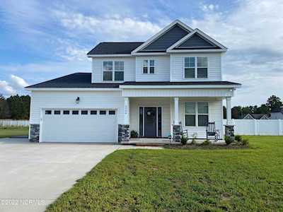 2206 Marinwood Court Greenville, NC 27834