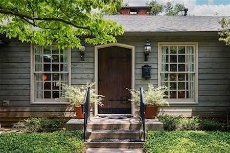 5331 W Mockingbird Lane Dallas, TX 75209