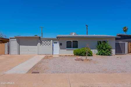 3008 N 81st Lane Phoenix, AZ 85033