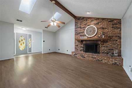 205 Randy Lee Lane Mckinney, TX 75071