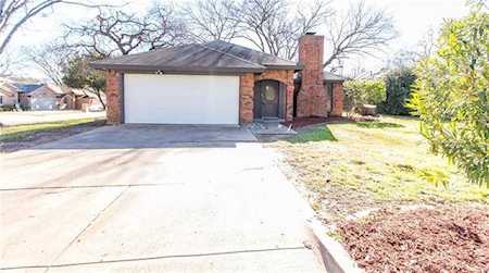 5720 Autumn Wheat Trail Arlington, TX 76017