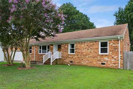 4204 Burnham Dr Portsmouth, VA 23703