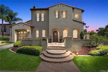 7403 La Mantanza San Diego, CA 92127