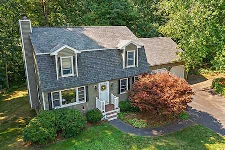 150 Stonebridge Drive Dracut, MA 01826