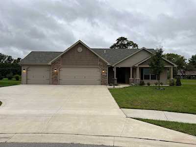 3876 Mandy Court Warsaw, IN 46582