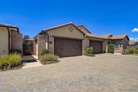 8143 Auberge Cir San Diego, CA 92127