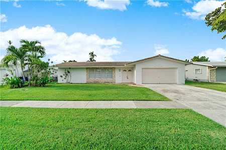 6740 NW 20th St Margate, FL 33063