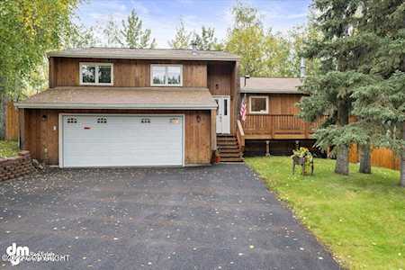 16922 Kiyona Circle Eagle River, AK 99577
