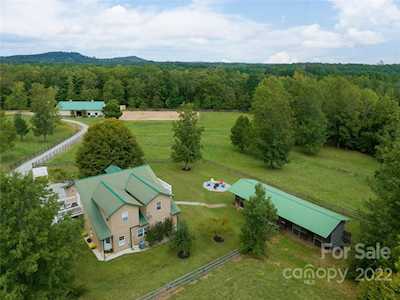 2251 Golf Course Rd Columbus, NC 28722