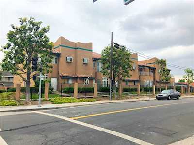 8707 Walker St #3 Cypress, CA 90630