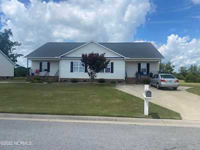 2140 Oak Bend Drive Greenville, NC 27834