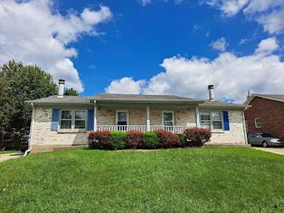 3600 Laredo Dr Lexington, KY 40517