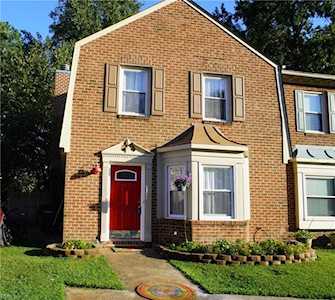 45 Colonial Way Chesapeake, VA 23325