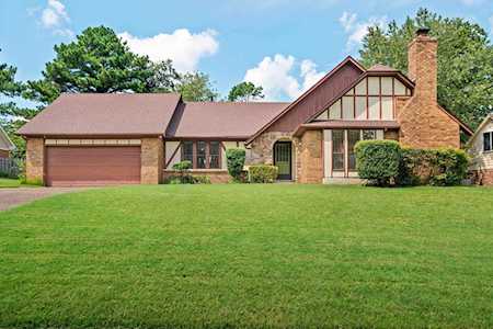 2837 Hampton Court Dr Memphis, TN 38016