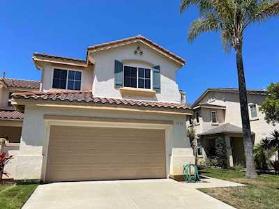3032 Rancho La Presa Carlsbad, CA 92009