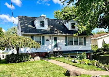 1855 Northview Rd Rocky River, OH 44116