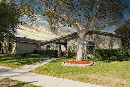 2002 Chatsworth Road Carrollton, TX 75007