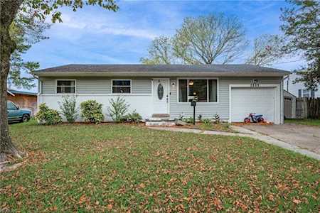 2808 Southport Ave Chesapeake, VA 23324