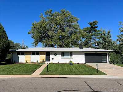 6131 S Crestview St Littleton, CO 80120