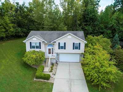 622 E Antler Court Ellettsville, IN 47429