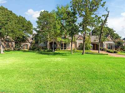 7108 Diamond Oaks Drive Mansfield, TX 76063