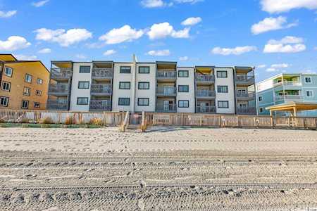 814 N Waccamaw Dr. #309 Murrells Inlet, SC 29576