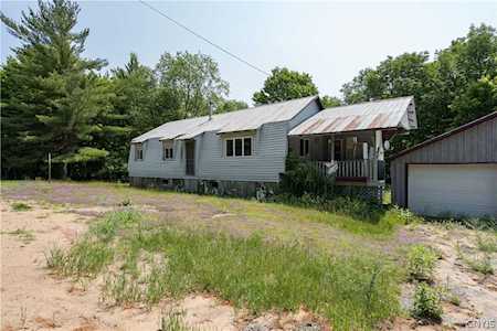 6872 Number Four Rd Watson, NY 13367