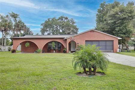 5702 Jacqulyn Dr Zellwood, FL 32798