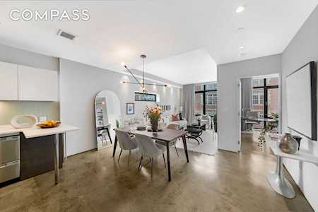 427 E 12th St #PH-6 New York, NY 10009