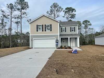 2308 Harbor Lights Court Bolivia, NC 28422