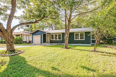 306 Williams Avenue Cleburne, TX 76033
