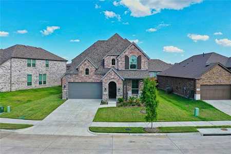 5272 Bill Clements Boulevard Forney, TX 75126