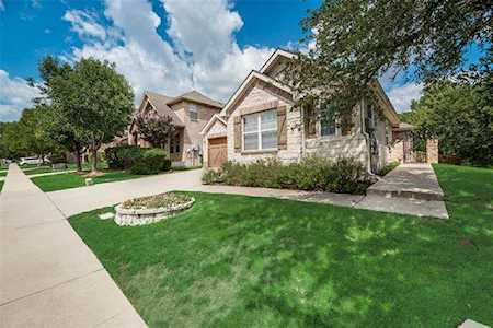 6400 Hickory Hill Drive Plano, TX 75074