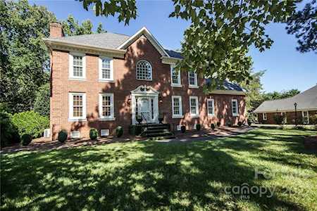 1176 Fawn Ridge Rd NW Concord, NC 28027