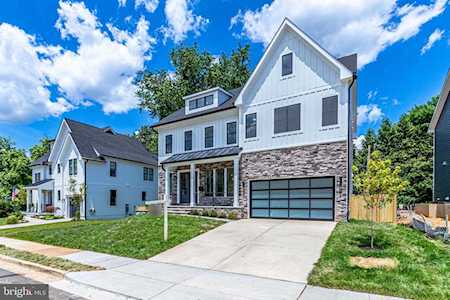 5031 34th Rd N Arlington, VA 22207