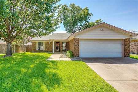 3736 Greenstone Drive Fort Worth, TX 76137