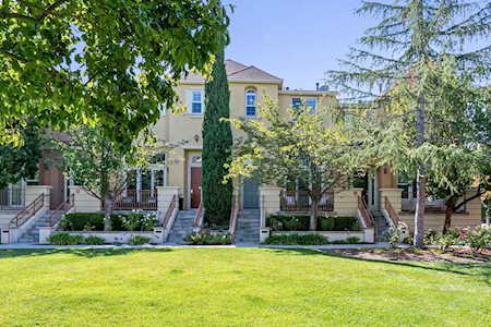 4002 Fitzpatrick Way Santa Clara, CA 95054