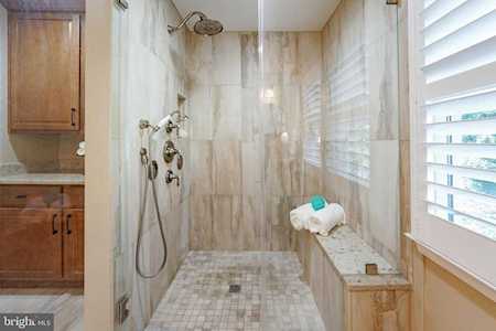 7913 Hollington Place Fairfax Station, VA 22039