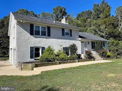 269 Three Bridge Rd Monroeville, NJ 08343