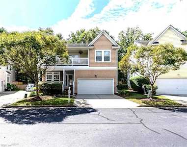 929 Oakland Ave Virginia Beach, VA 23451