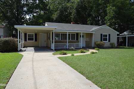 2117 S Village Drive Greenville, NC 27834
