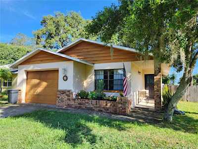 731 Locust St Tarpon Springs, FL 34689