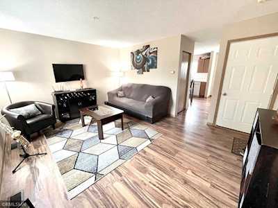 9098 Terra Verde Trail Eden Prairie, MN 55347