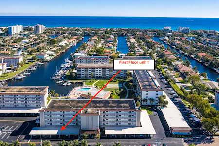 900 Dogwood Drive #135 Delray Beach, FL 33483