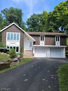 63 Signal Hill Trl Sparta Twp., NJ 07871
