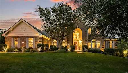 328 Pine Bend Dr Wildwood, MO 63005