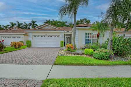 9748 Lemonwood Drive Boynton Beach, FL 33437