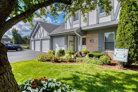 36 W Fern Ct #A118 Palatine, IL 60067
