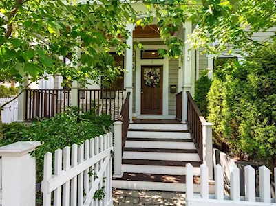 10 Beech St #3 Somerville, MA 02143