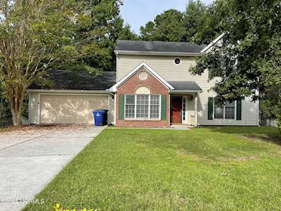 120 Archdale Drive Jacksonville, NC 28546